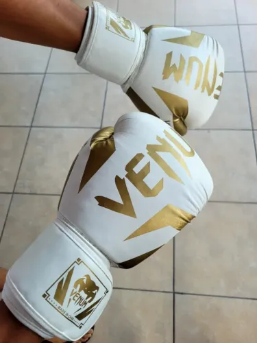 Luva de boxe Venum