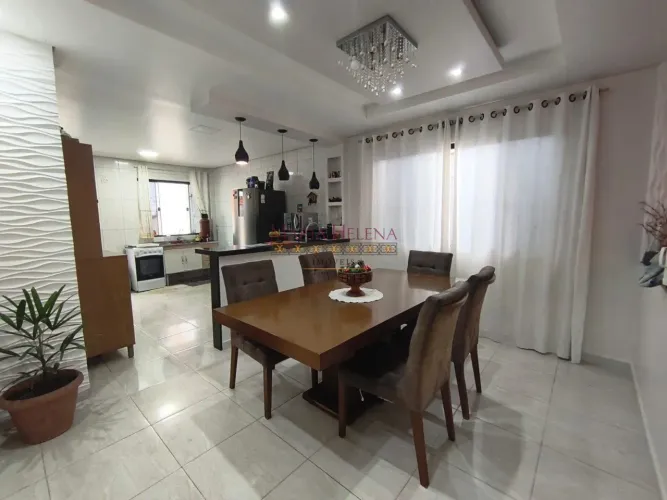 Casa à venda no bairro Alvorada em Caxambu