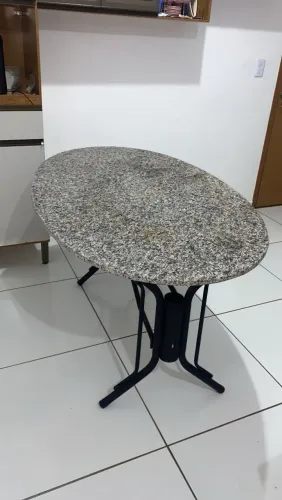 Mesa de marmore