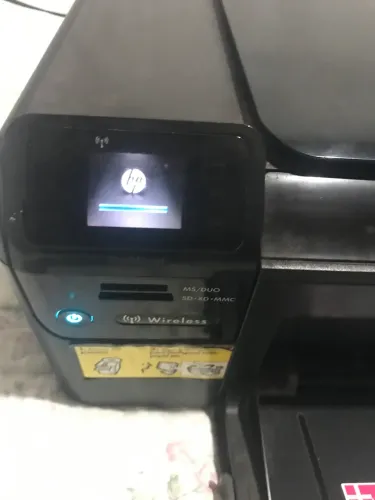 Vendo impressora HP sem cartucho mas funciona.