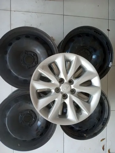 Rodas Aro 16 Tracker 5x105 +Calotas originais