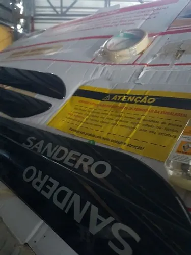 friso lateral renault sandero preto