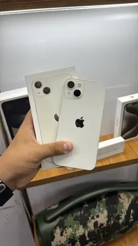 iPhone 13 branco