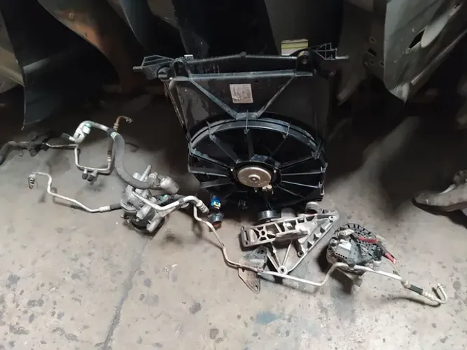 Kit ar condicionado novo uno
