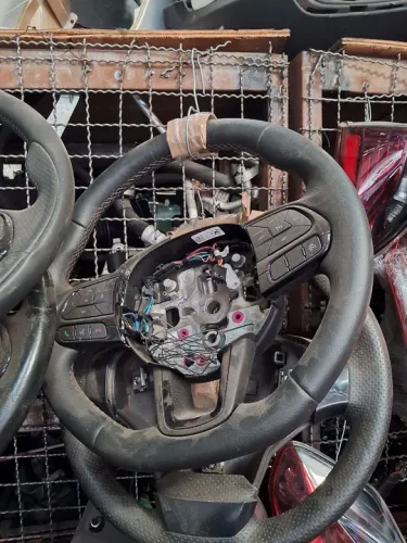 Volante fiat toro multifuncional