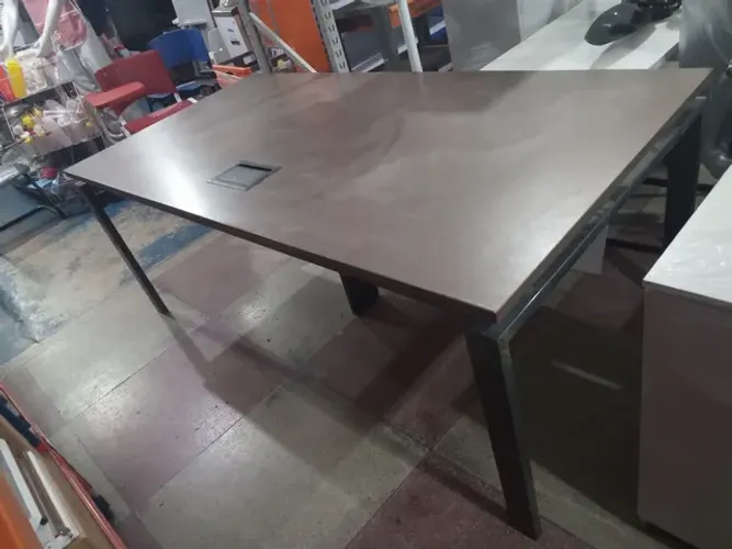 Mesa para reunião retangular super resistente 