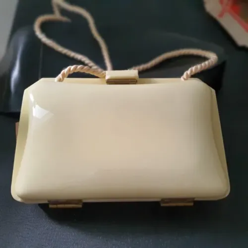 Bolsa de acrílico pequena muito antiga e linda