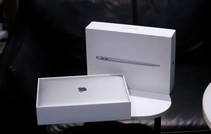 Macbook Air M1 13.3" 8Gb/256Gb - Novo/Lacrado