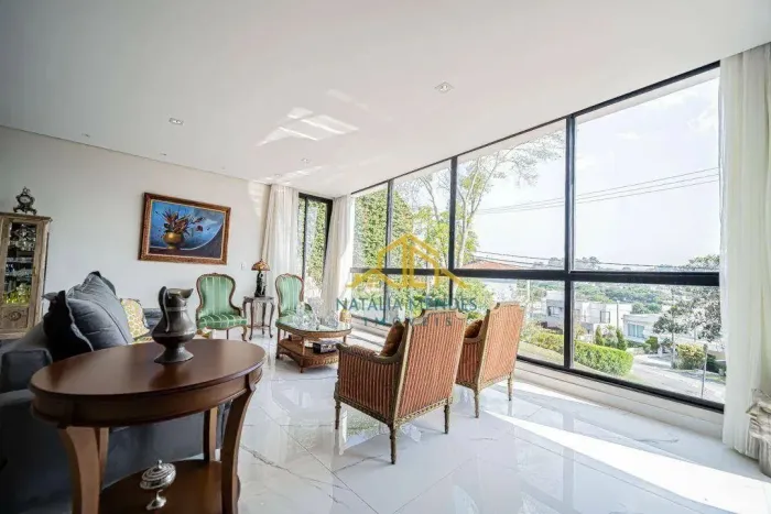 Casa com 3 quartos à venda, 319 m² por R$ 1.850.000 - Granja Viana Golf Village - Carapic