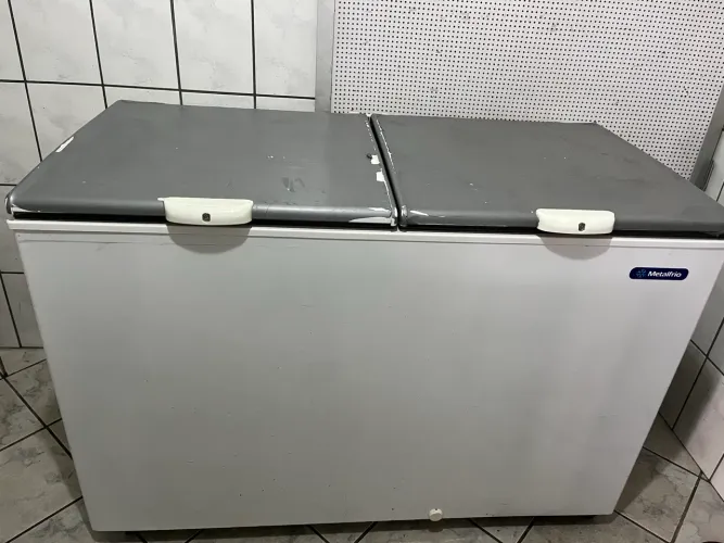 Freezer Metalfrio - 419 Litros