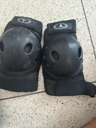 Kit Protetor Traxart M para Patins, Skate e Bike - Completo