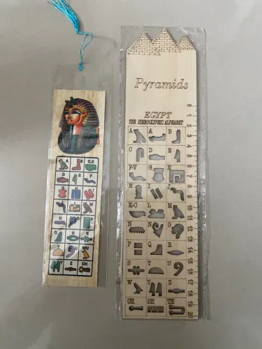 Régua de letras e marcador do Egito!