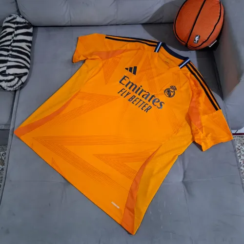 Camisa Real Madrid 2024/25 Away - Laranja