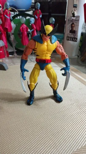 Boneco Wolverine Variante Tiger Stripe Marvel Legends Wave Red Hulk Hasbro