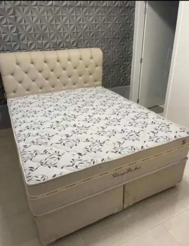 Cama um com colchão pocket molas ensacadas