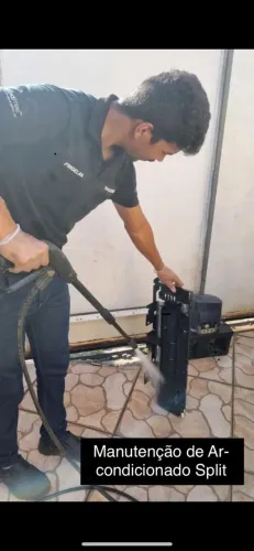 Manutenção/Limpeza de ar-condicionado