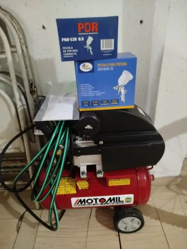 Vende Compressor de Ar 24L, bivolt semi novo