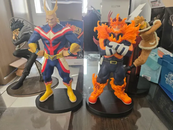 My hero academia age of heroes e amazing heroes set, all might, endeavor, Hanks e aizawa