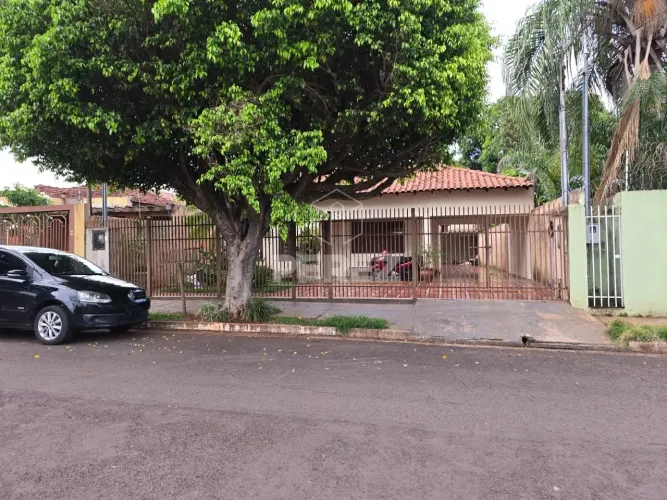 Casa Térrea no Bairro Monte Castelo