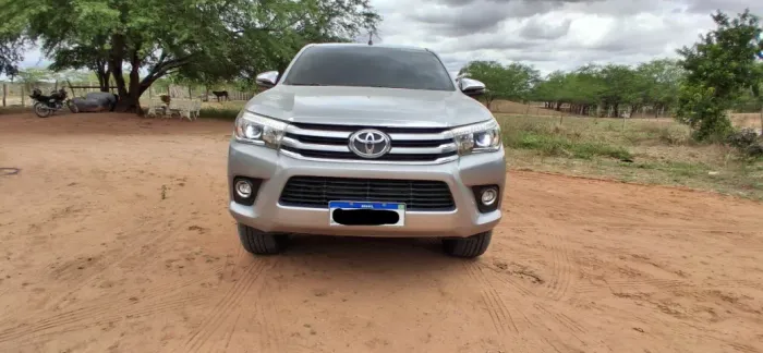 Toyota Hilux CD SRX 4X4 2.8 TDI 16V Diesel Aut. 2018