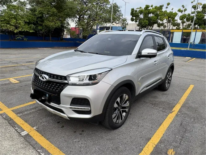 Tiggo 5x único dono baixa km