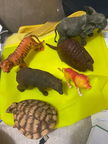 Kit de Animais de Brinquedo