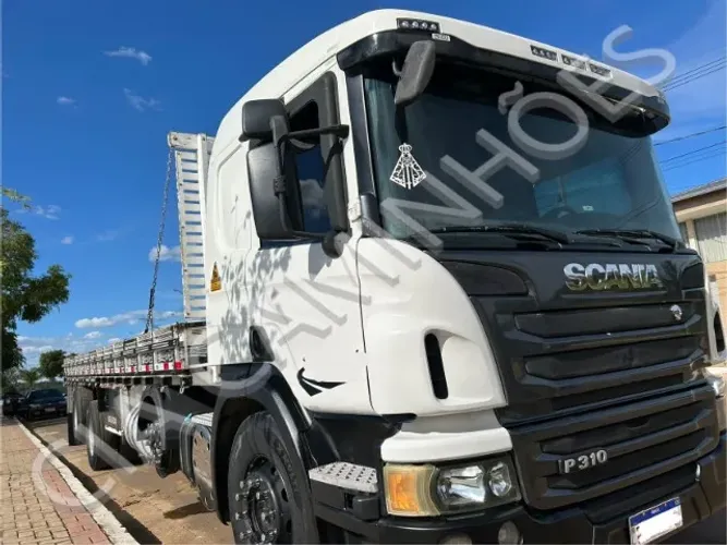SCANIA P310 ANO 2014 8x2 CARROCERIA 9M