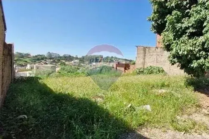 Terreno no Monterey 70 mil 12x21