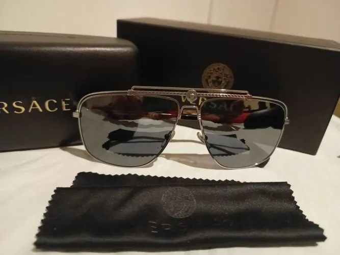 Óculos de sol Versace - made in Italy