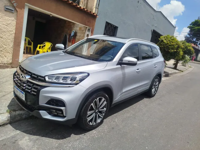 Tigo 8 turbo 7 lugares