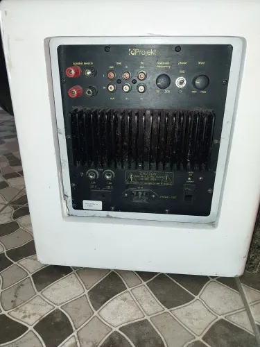 SUBWOOFER ATIVO PROJEKT PKSW-150 .