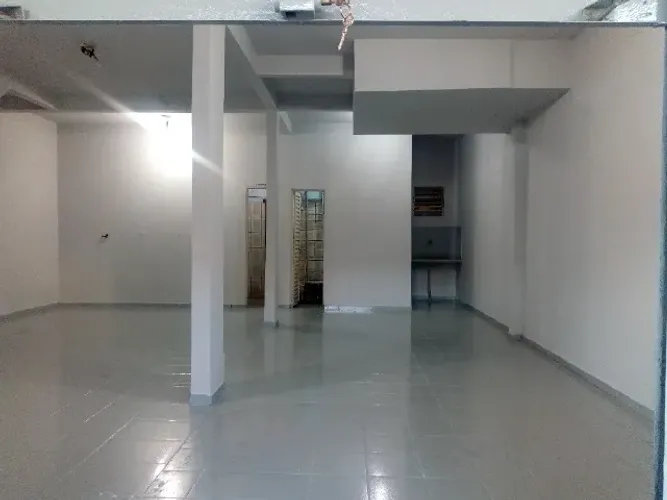 Sala comercial no setor sudoeste