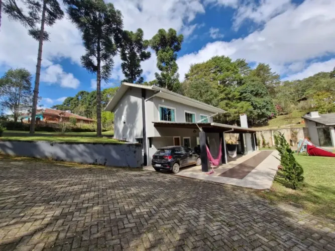 Chácara para Venda em Colombo, Santa Gema, 3 dormitórios, 2 banheiros, 6 vagas