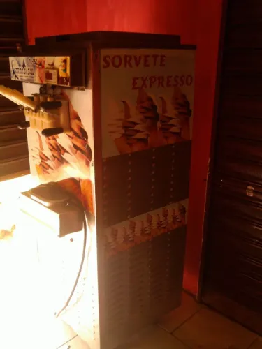 Máquina de sorvete trifásica