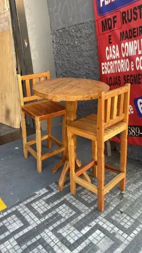 Conjunto Mesa Bistrô + 2 Cadeiras 