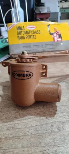 Mola automática para portas