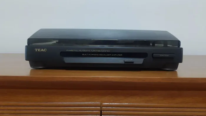 Toca-Discos TEAC P-A450