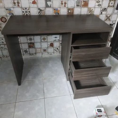 Escrivaninha com Tampo Extensível 3 Gavetas Caribe Móveis Rimo
