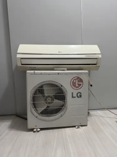 Ar condicionado LG 9000 quente e frio 