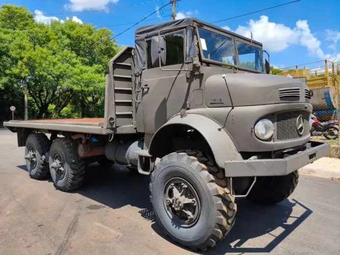CAMINHÃO MILITAR MERCEDES 1519 6x6 MAMUTE ANO 1975