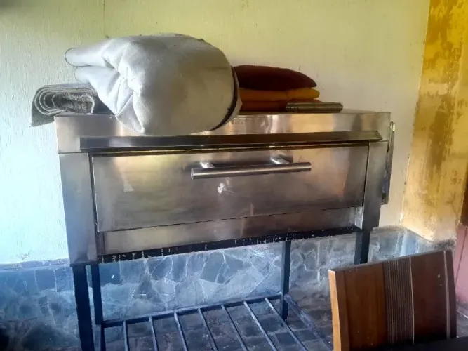 Forno Elétrico Profissional Instale (Pizzaria ) 220 volts