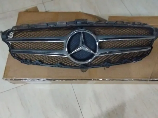 Grade da Mercedes c200
