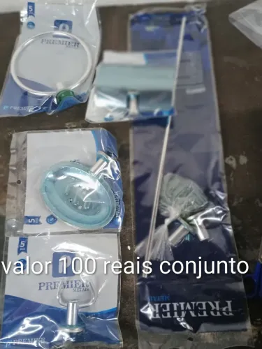 Conjunto de banheiro