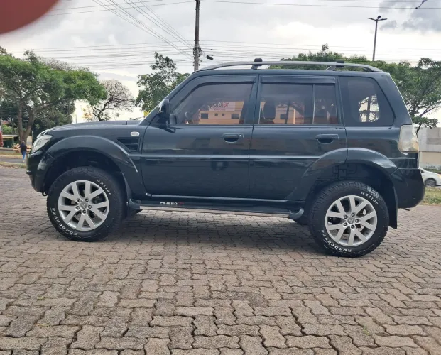 Mitsubishi Pajero TR4 2.0/ 2.0 Flex 16V 4X4 Mec. 2010