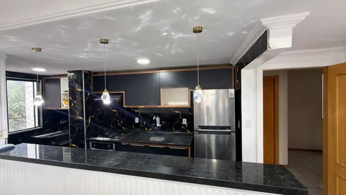 ALUGO / APARTAMENTO NO AMAZON BOULEVARD /  COND. COMPLETO COM AREA DE LAZER/3 Quartos .