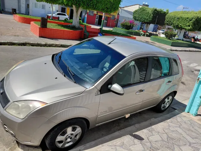 Ford Fiesta 1.6 8V Flex/class 1.6 8V Flex 5P 2010