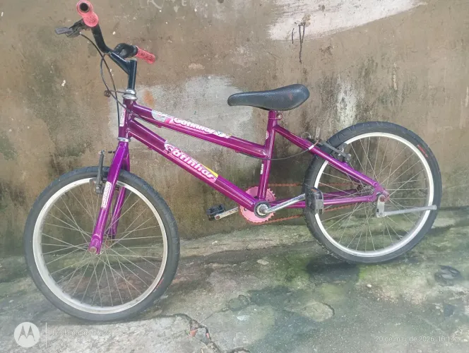Vendo uma bicicleta feminina aro 16 infantil valor 150,00