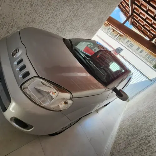 Fiat Uno Vivace 1.0 EVO Fire Flex 8V 3P 2012