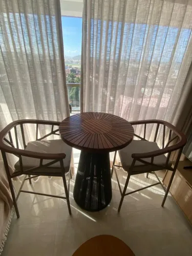 Conjunto Mesa e Cadeiras para Varanda