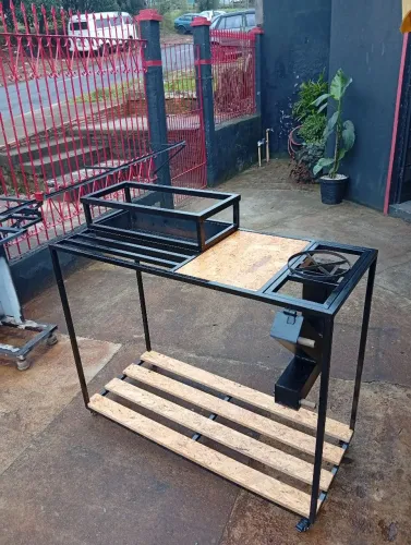 Churrasqueira com fogareiro preço de custo 
